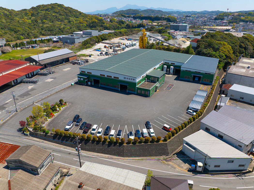 本社工場の空撮イメージ