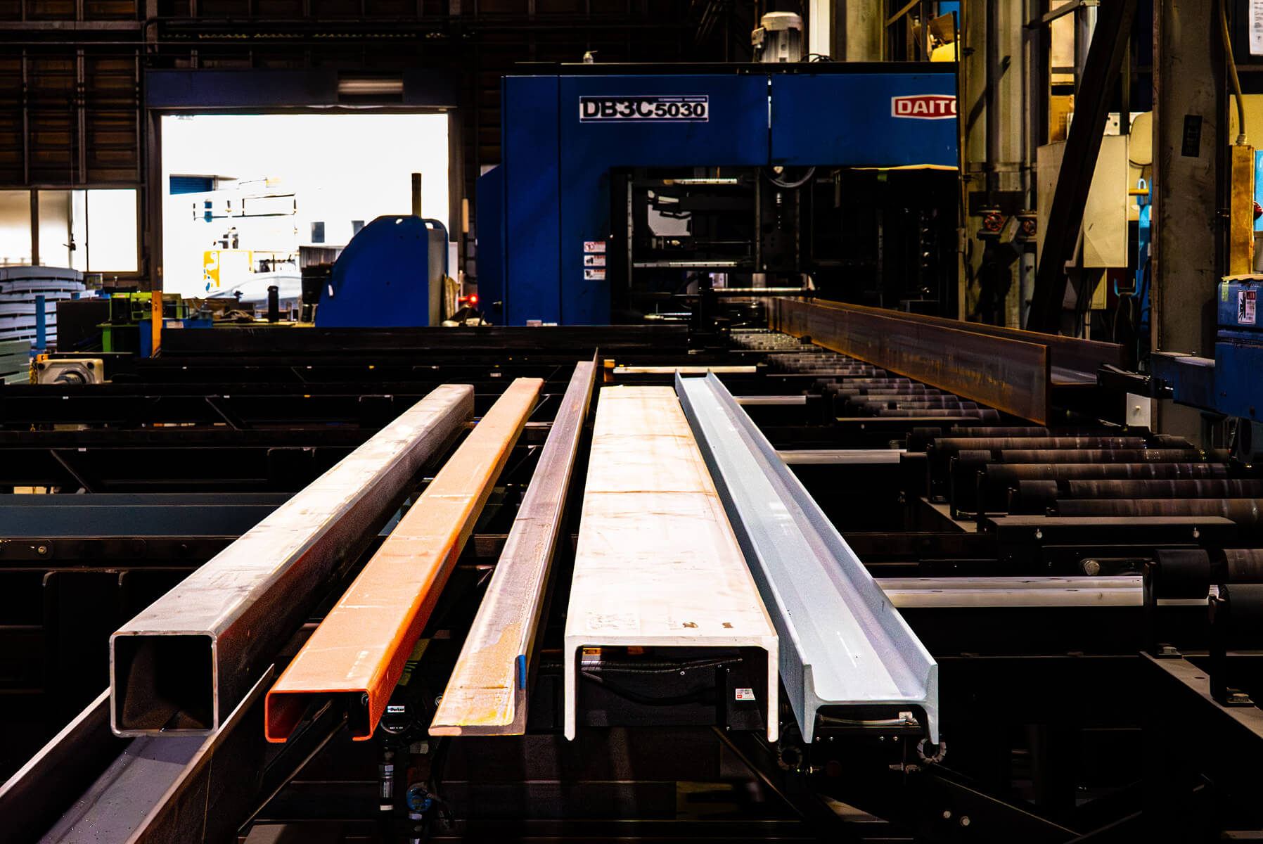 ドリルバンドソーのイメージ