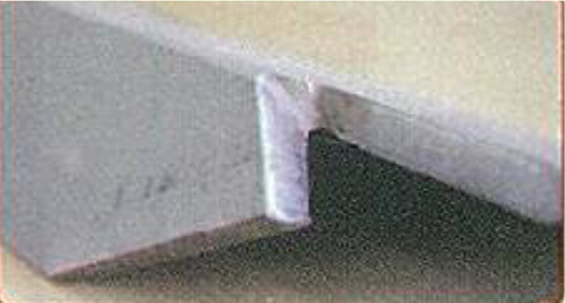 L型鋼切断のイメージ